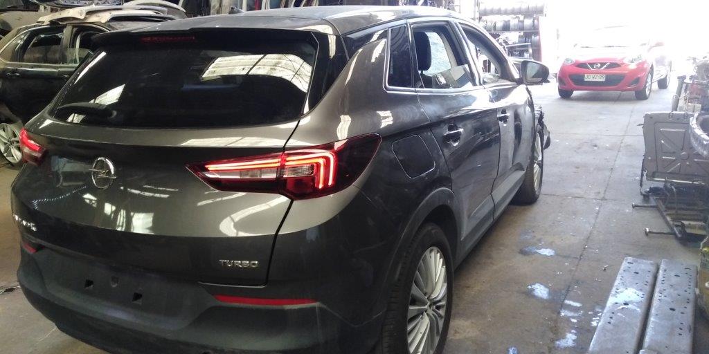 MUñON Opel GRANDLAND 2019  USADO  EN DESARME